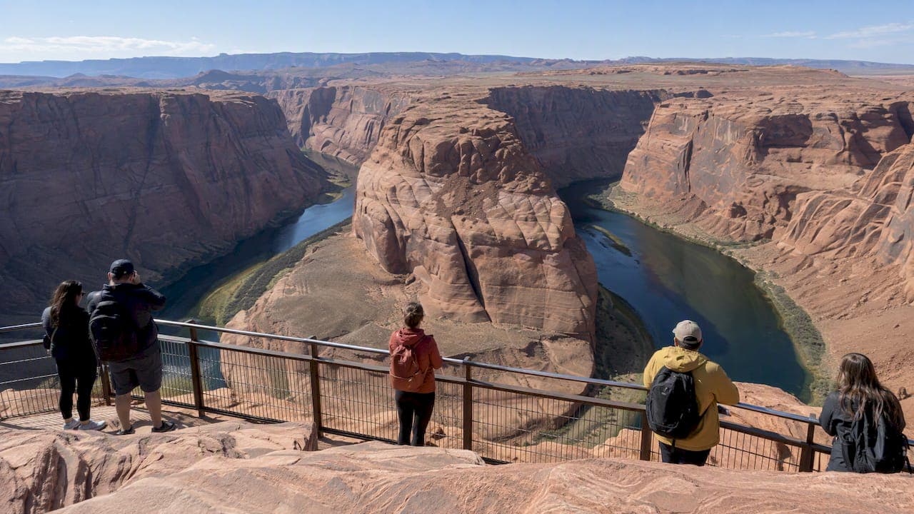 Plan 45–90 Minutes for Horseshoe Bend in Page, AZ: NPS Tips and Parking