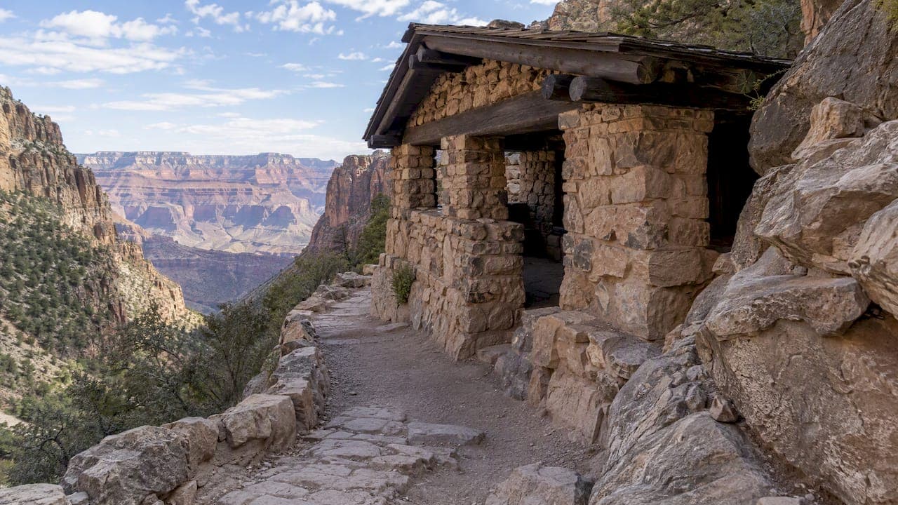 Bright Angel Rest Houses: 5 Stops, Flood Status, and CCC History