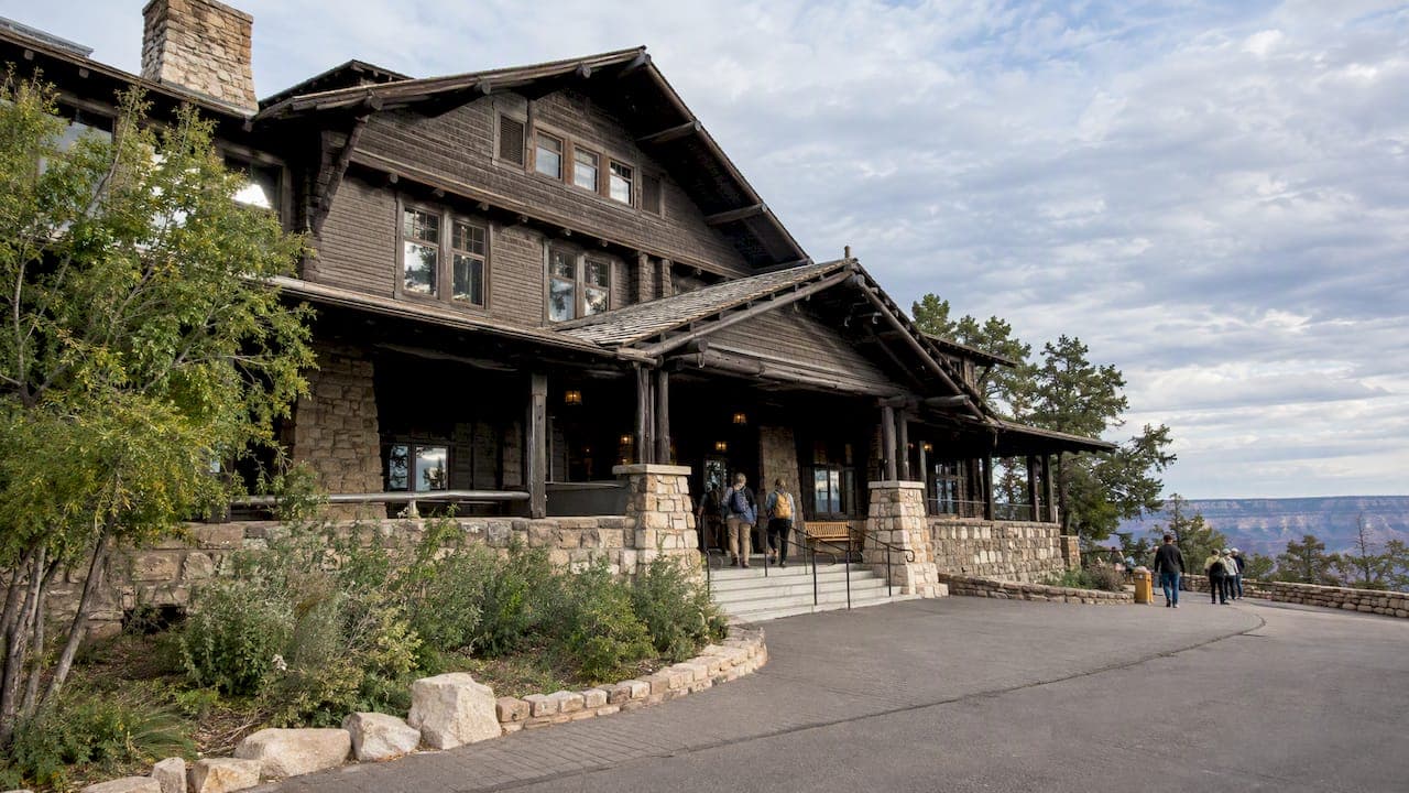 El Tovar History: 1905 Hotel, Indigenous Context, South Rim Visit
